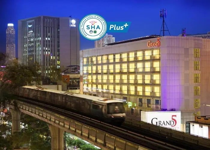 Отель Grand 5 & Plaza Sukhumvit
