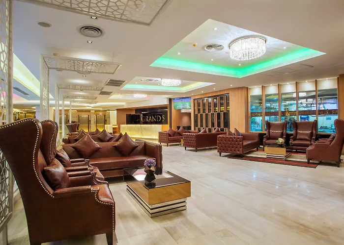 Отель Grand 5 & Plaza Sukhumvit 4*