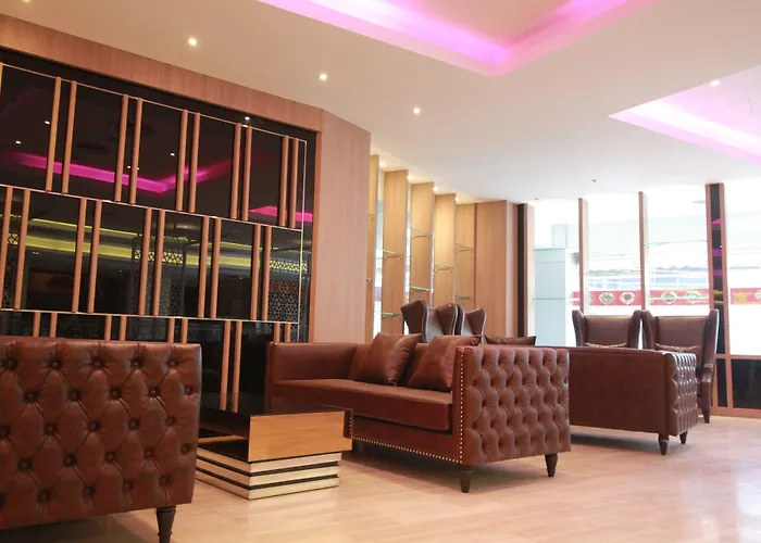 Grand 5 & Plaza Sukhumvit