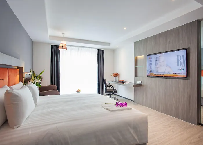 Отель Grand 5 & Plaza Sukhumvit Бангкок