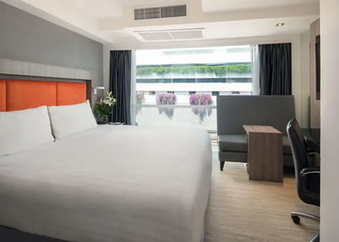 Grand 5 & Plaza Sukhumvit Бангкок