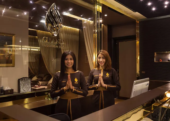 Отель Grand 5 & Plaza Sukhumvit Бангкок