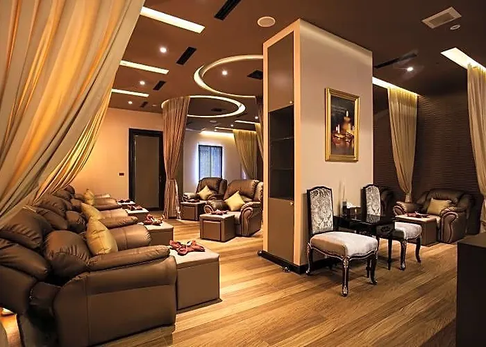 Grand 5 & Plaza Sukhumvit ホテル バンコク都