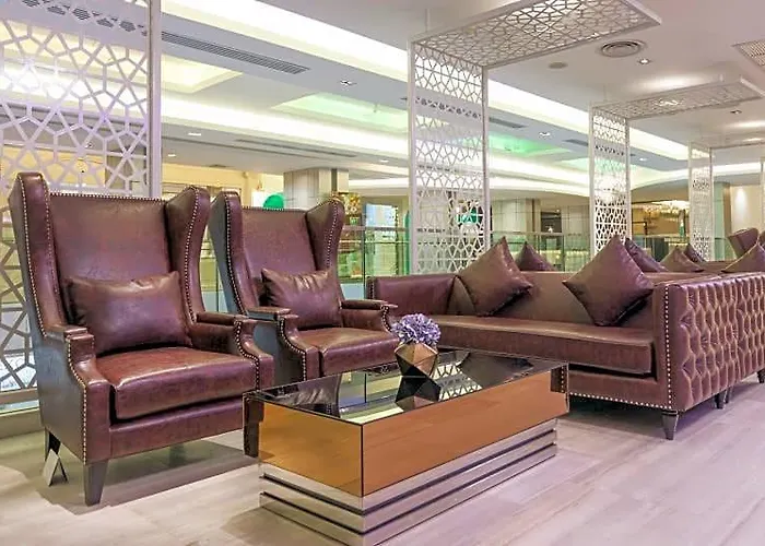 Отель Grand 5 & Plaza Sukhumvit