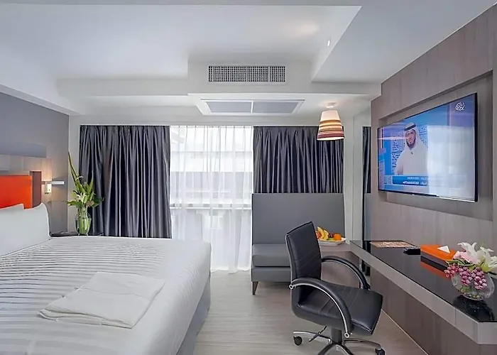 Отель Grand 5 & Plaza Sukhumvit